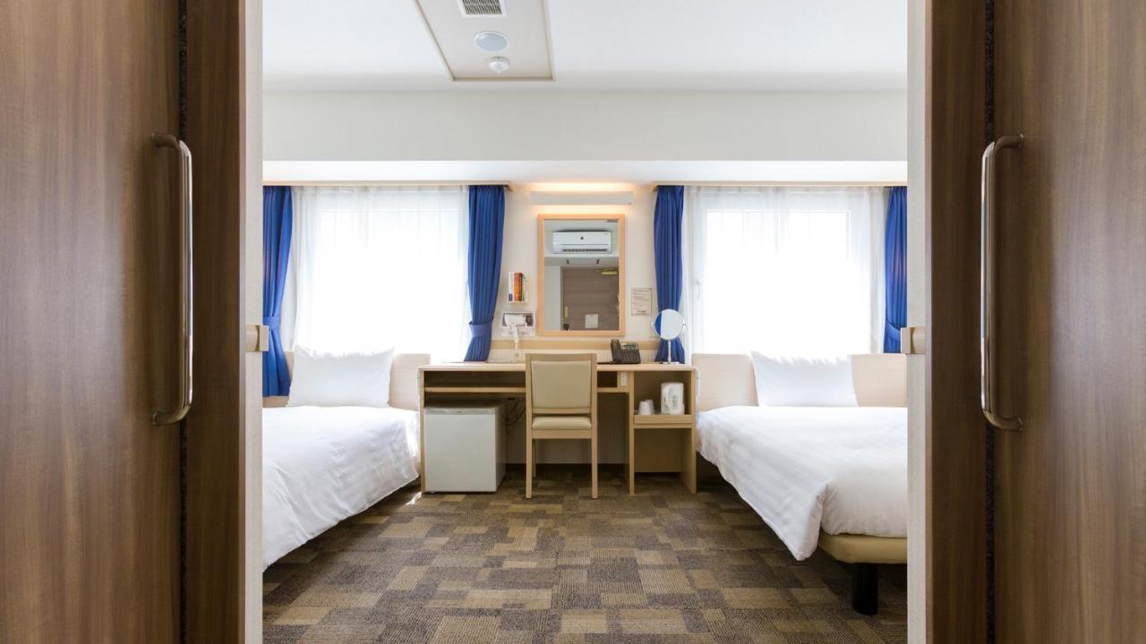 Toyoko Inn Iwakuni Eki Nishi Guchi Zewnętrze zdjęcie